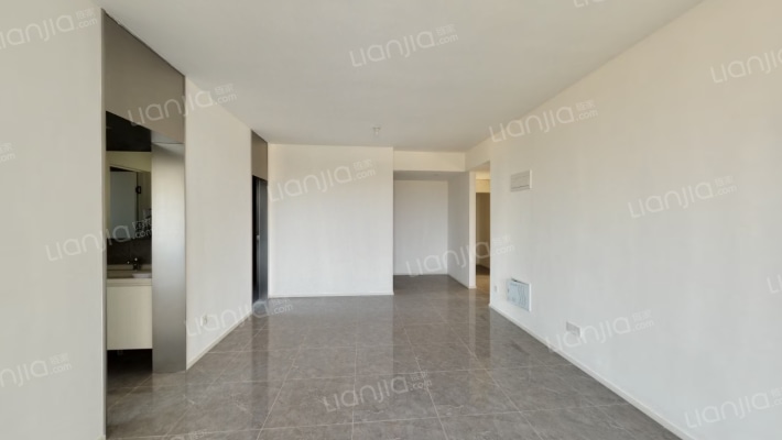 华侨城国际小镇宝教湾B区二手房实景图