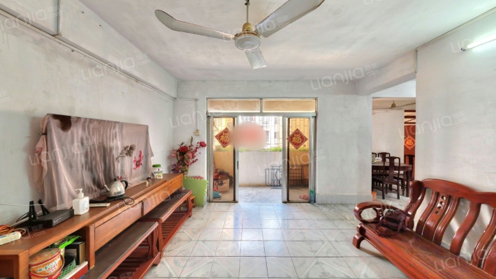 红城花园二手房实景图