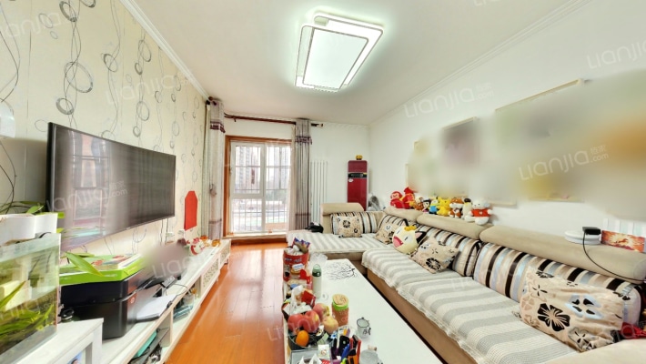 阿尔法社区二手房实景图