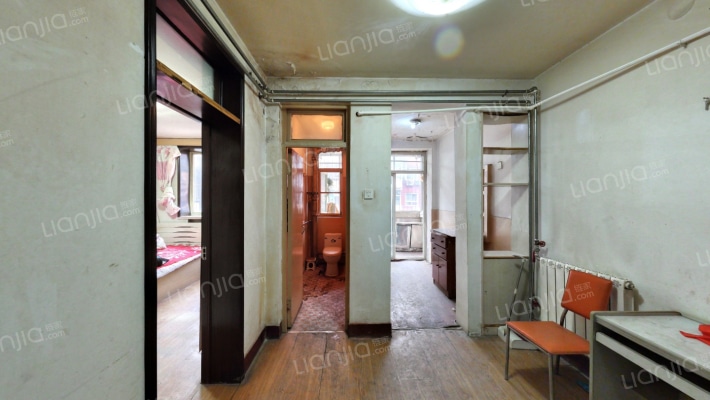 省纪检委宿舍二手房实景图