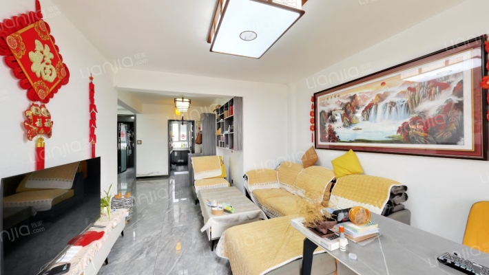 侯至府二手房实景图