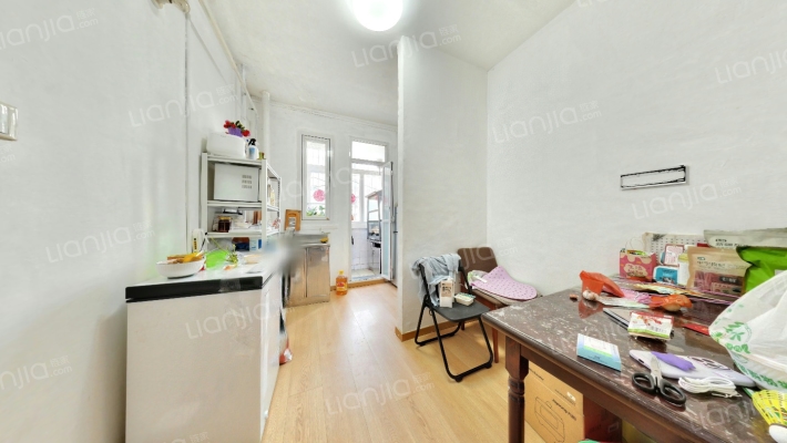 新源街二手房实景图