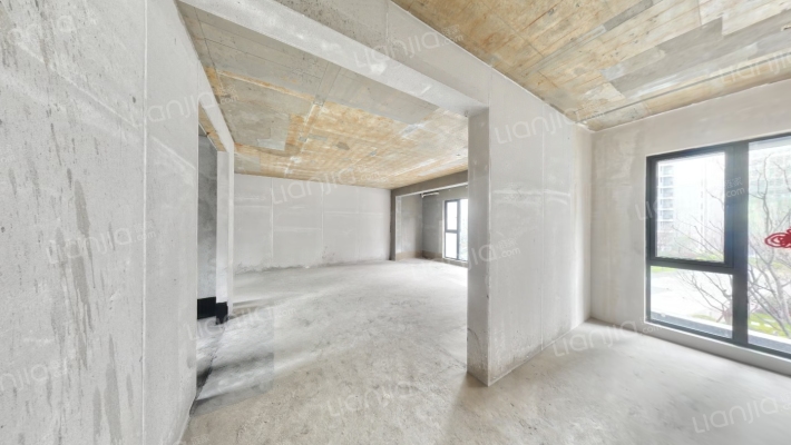 天创长江云栖风华二手房实景图