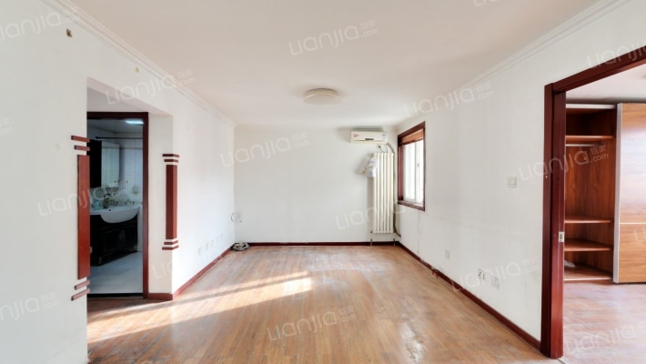 四方景园三区二手房实景图