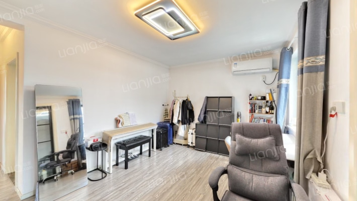 西溪花园紫菱苑二手房实景图