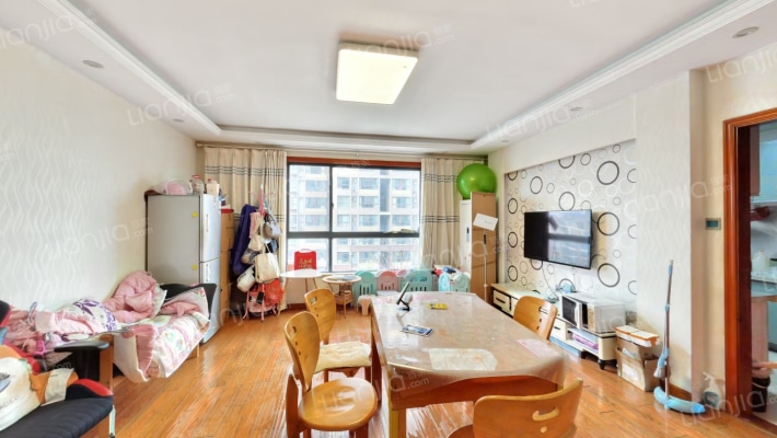 溪秀苑二手房实景图