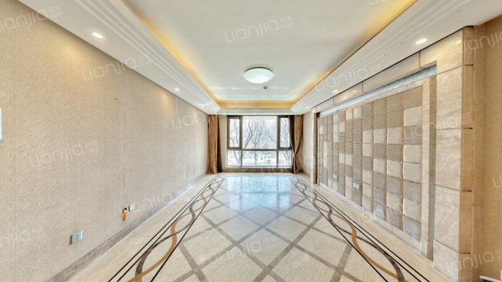 世茂奥临花园二手房实景图