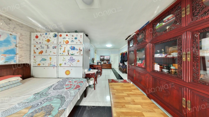 红居街10号院二手房实景图