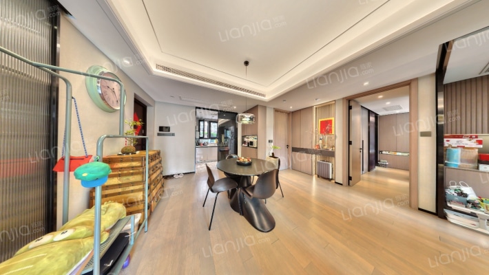 万科天空之城四期光之丘二手房实景图