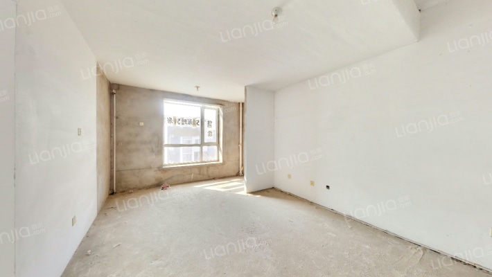 新水湾河畔花园二手房实景图