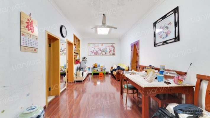 大建小区二手房实景图