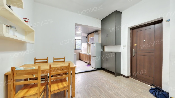 军供小区二手房实景图