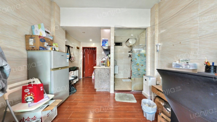 利安公寓二手房实景图