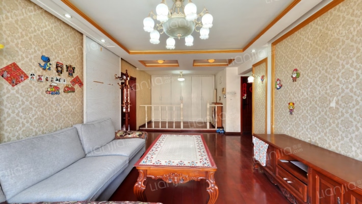 新裕家园二手房实景图