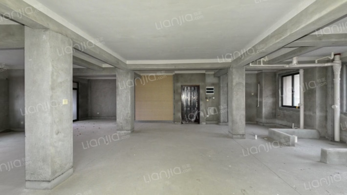 一江碧水二手房实景图