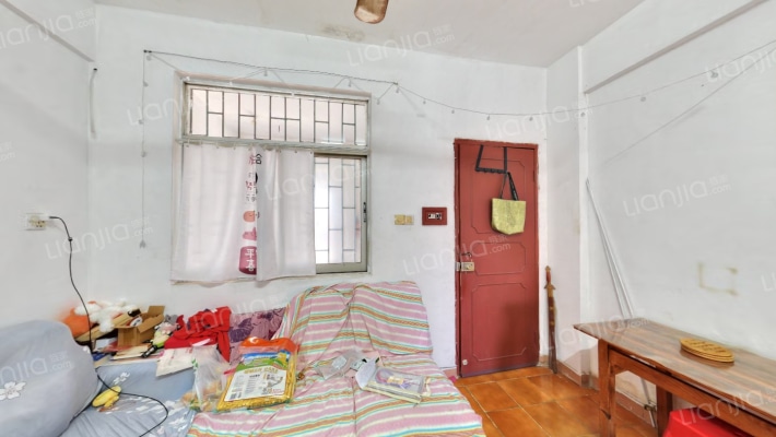 翠华路二手房实景图