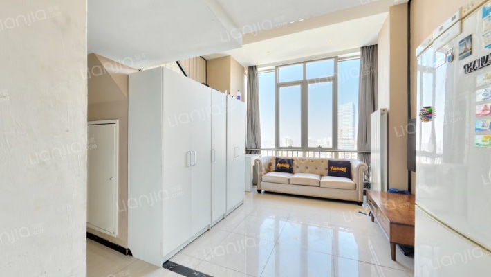 绿地中央广场二手房实景图