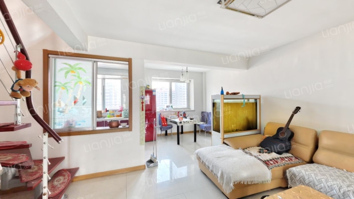 百合馨苑二手房实景图