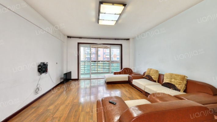 火控技术中心宿舍二手房实景图