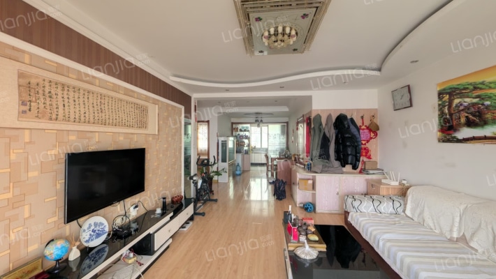 旭东公寓二手房实景图