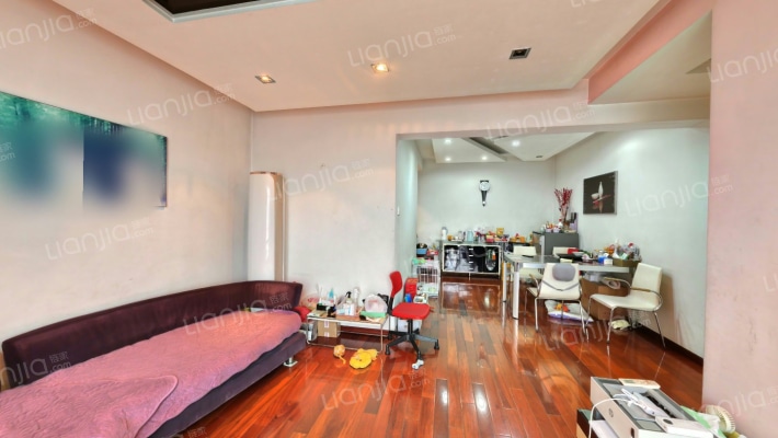 名仕嘉园二手房实景图