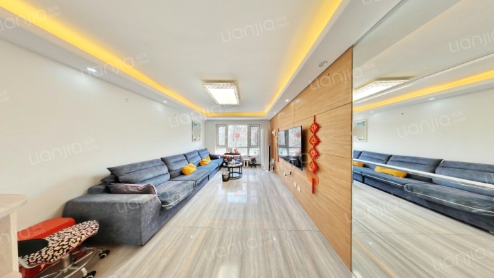 金隅万科城二期二手房实景图