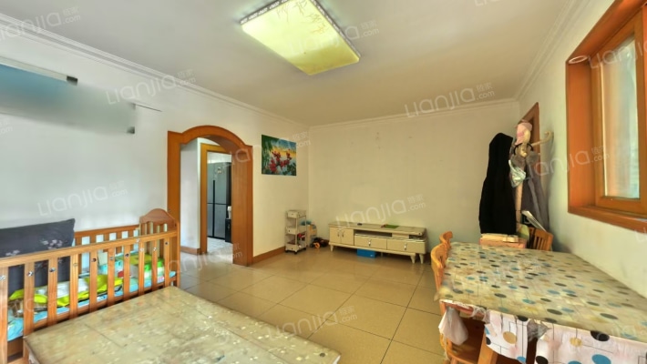 康颐园二手房实景图