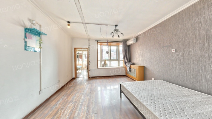 新华联家园南区二手房实景图