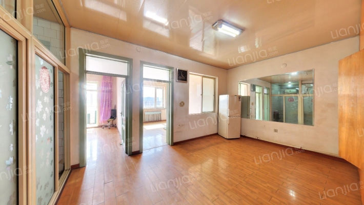 北斗街二手房实景图