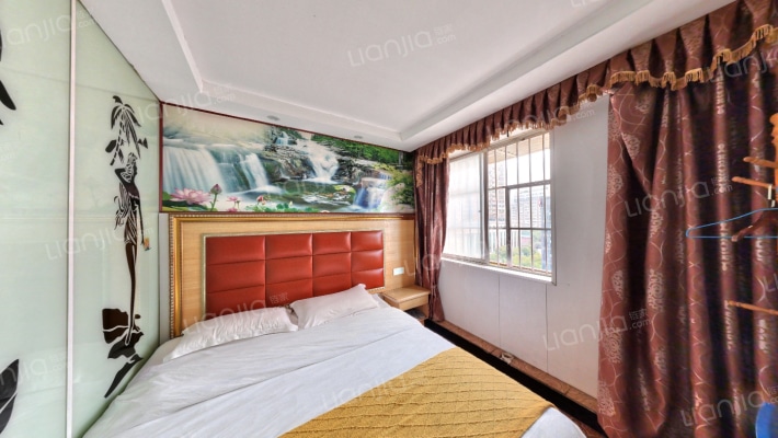 鸿盛大厦二手房实景图