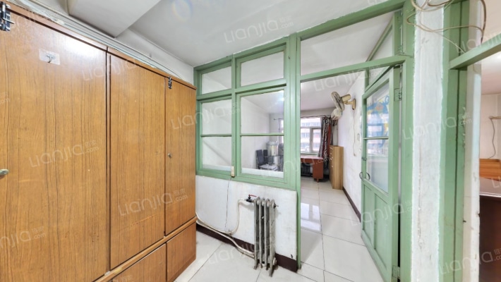 乐余里二手房实景图