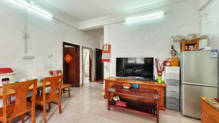 石坑二路三巷二手房实景图