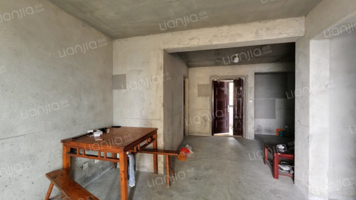 游山路25号二手房实景图