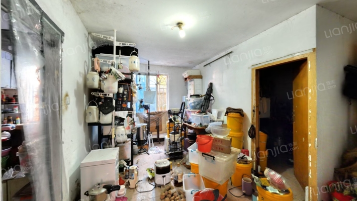 半导体单位宿舍二手房实景图