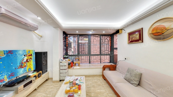 琼河新村二手房实景图