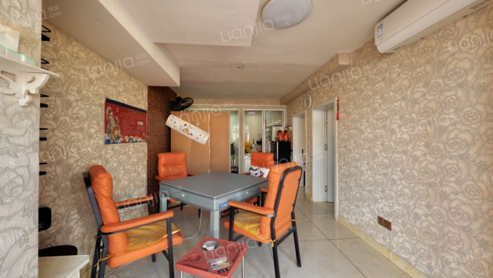 连房二手房实景图