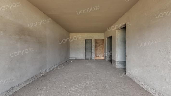 新龙苑二手房实景图