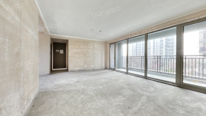 北岸·绿茵城二手房实景图