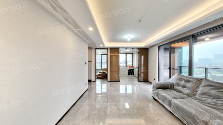 潮映望月府二手房实景图