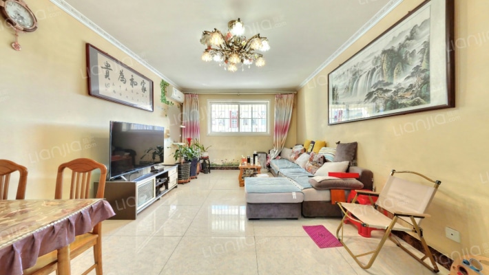 久润花园东区二手房实景图