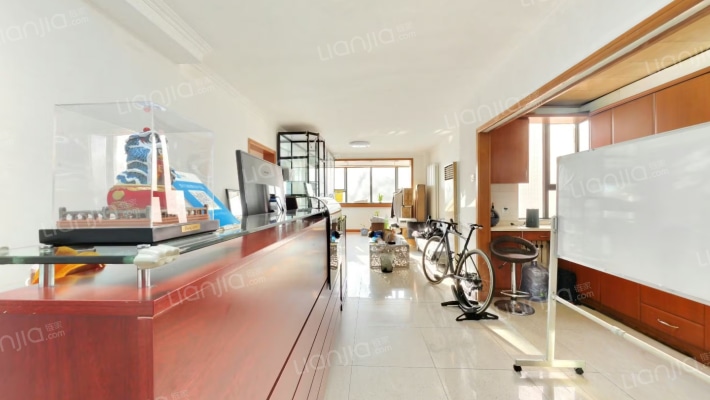 芳群公寓二手房实景图