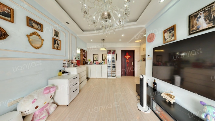 舞台天下二手房实景图