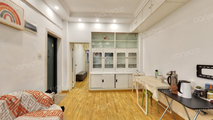 崇仁路116号二手房实景图