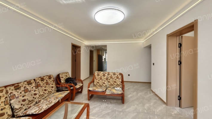 荣光小区二手房实景图