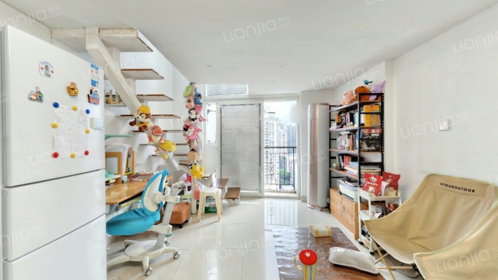 钻石年代二手房实景图