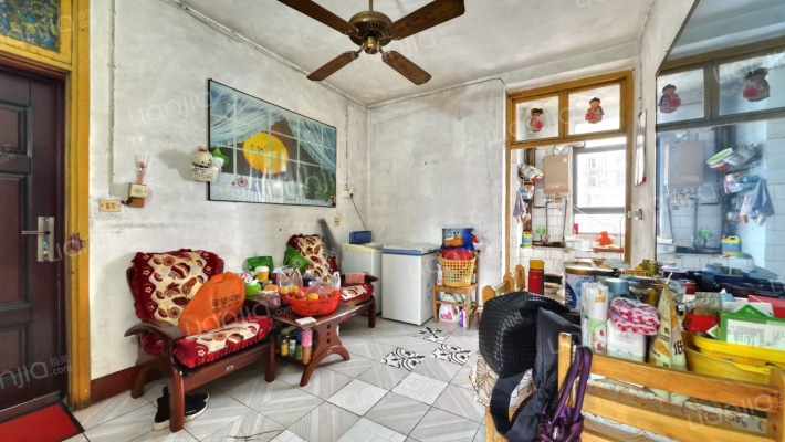 沿江大道240号二手房实景图