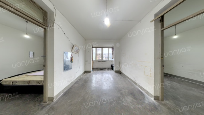 外化成五里墩横街82号二手房实景图