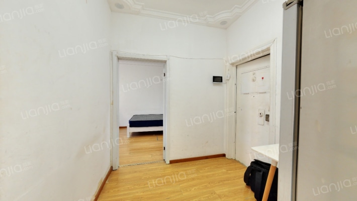 绿岛苑东区二手房实景图