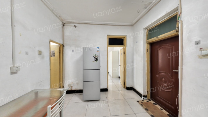 北郊医院家属楼二手房实景图