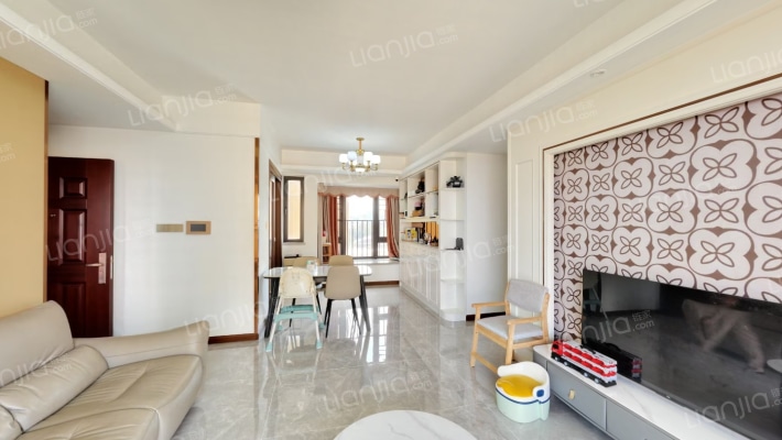 颐安云玺二手房实景图